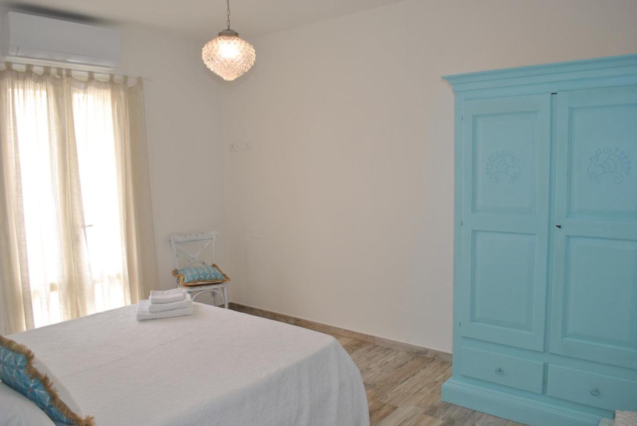 Casa Ono - Appartamento Con 2 Camere E 2 Bagni In Centro Abitato Orosei Extérieur photo